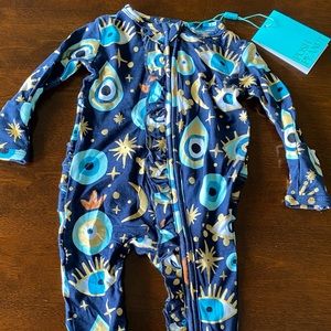 0-3 month onesie Posh Peanut